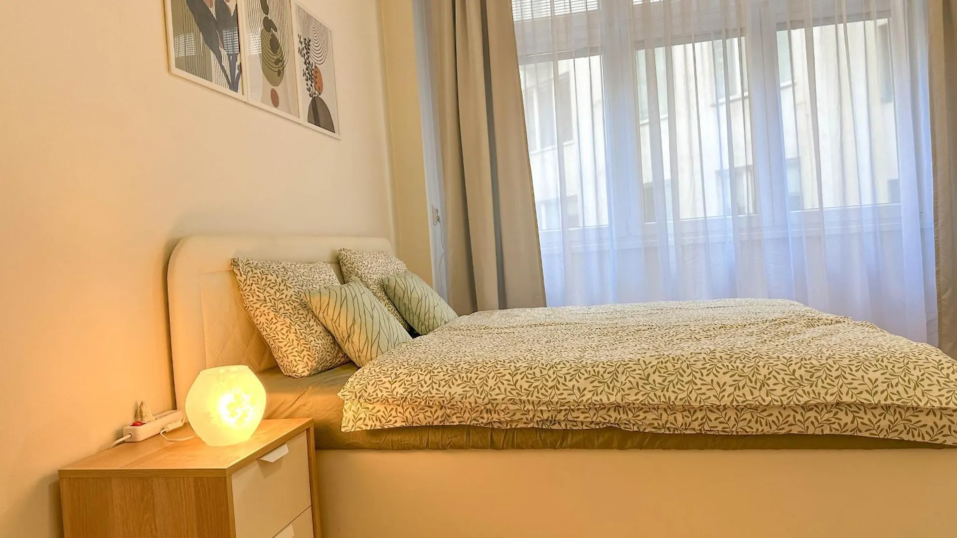 Charming Apartment By Museum And Wenceslas Square Praga